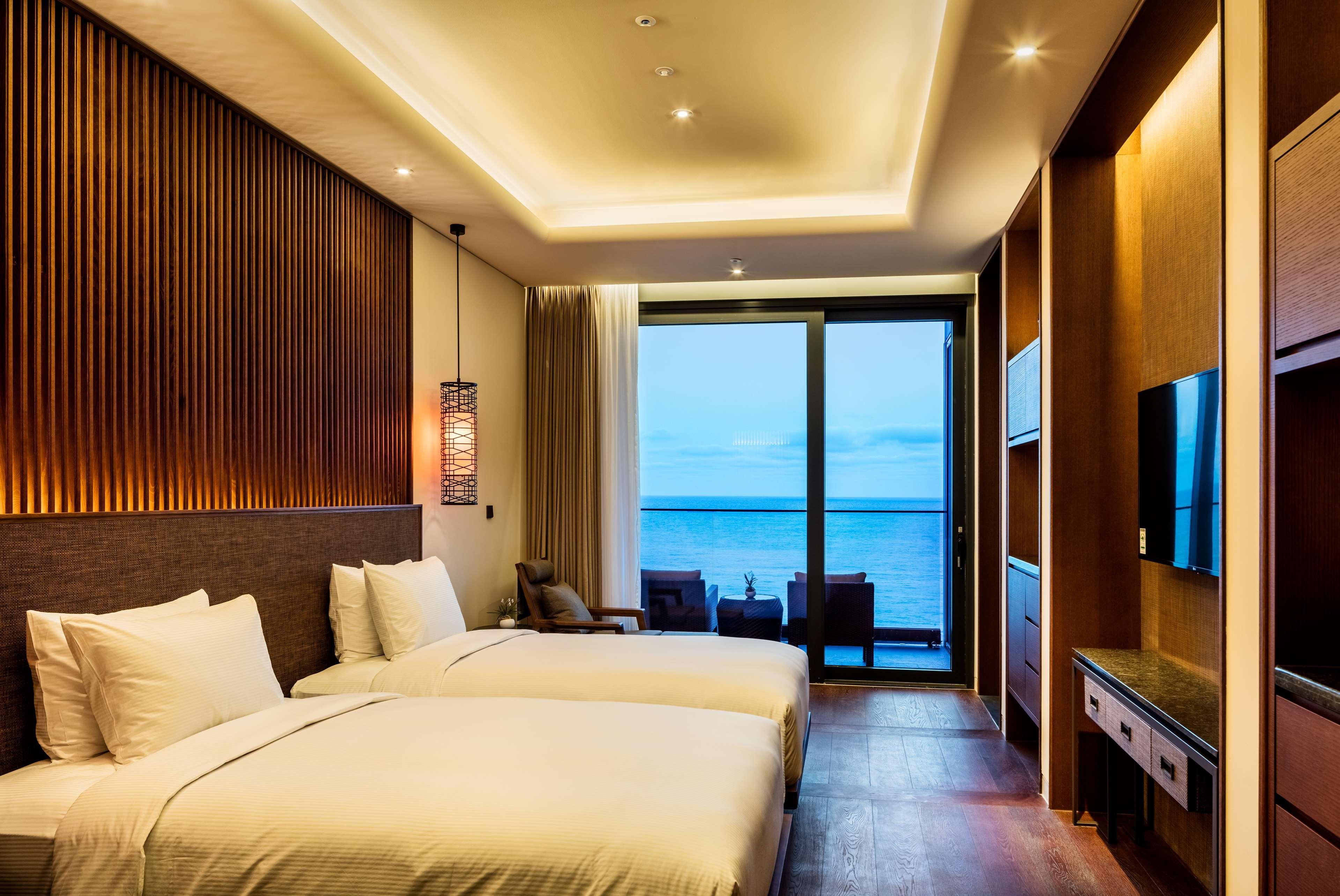 Ananti At Busan Cove Exteriör bild